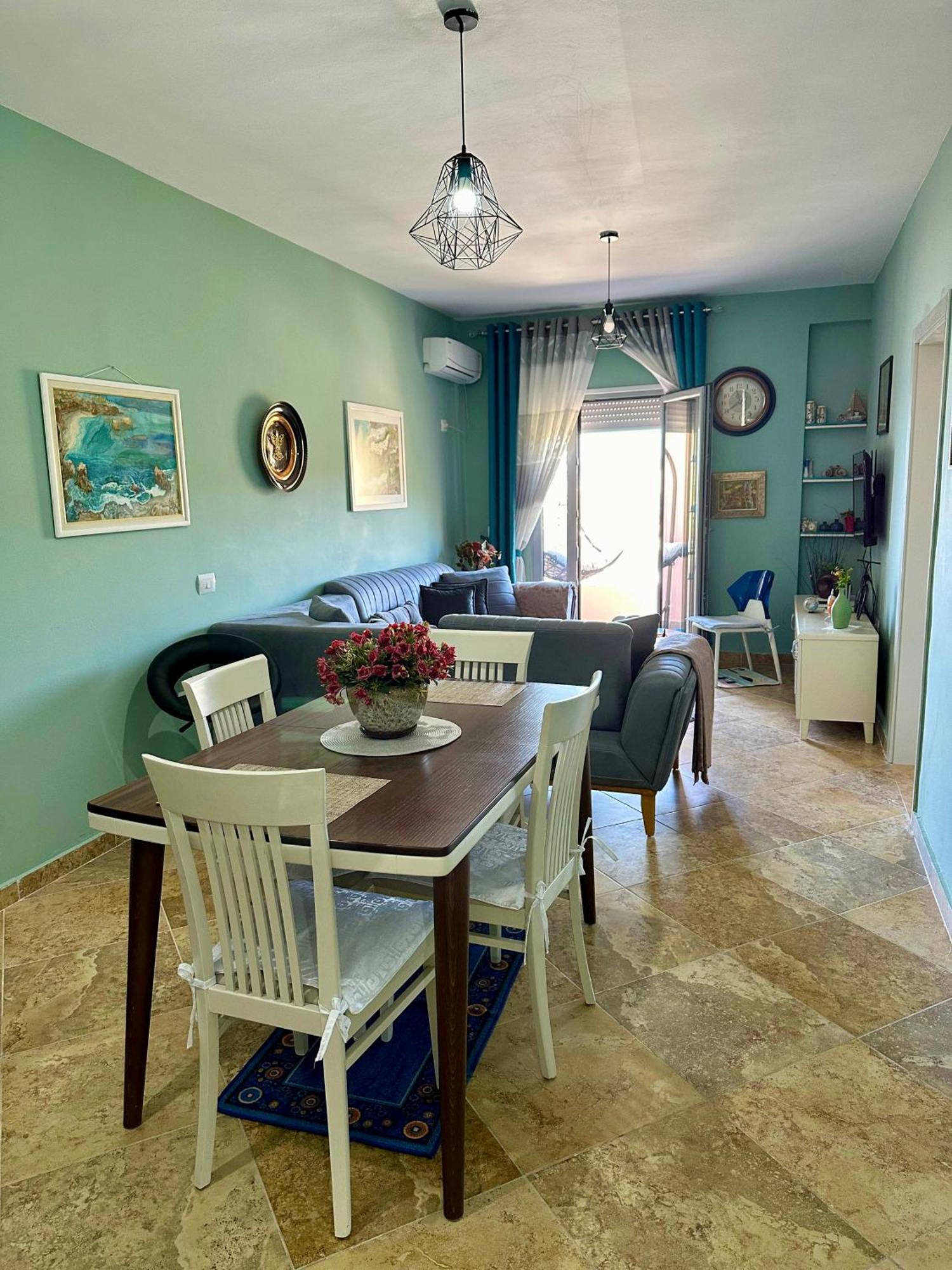 Beach Front Apartment วญอเรอ ภายนอก รูปภาพ